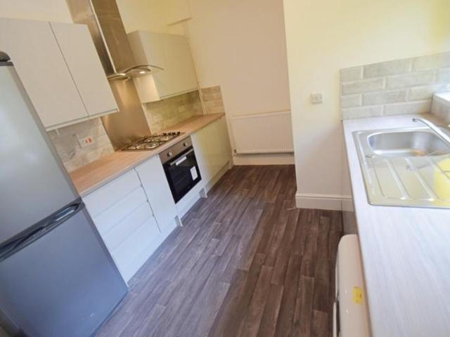 5 bedroom Terraced House To Let