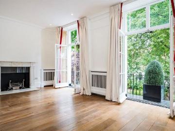 5 bedroom terraced house to rent