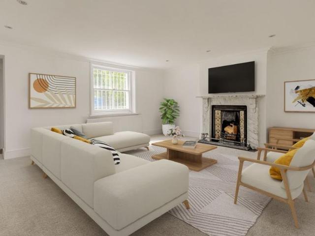 5 bedroom terraced house to rent