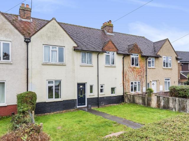 5 bedroom terraced house to rent