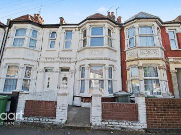 4 bedroom terraced house to rent