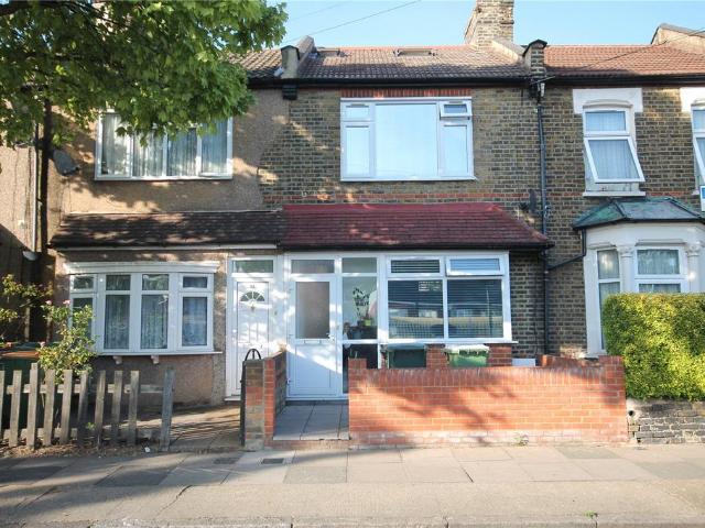 5 bedroom terraced house to rent