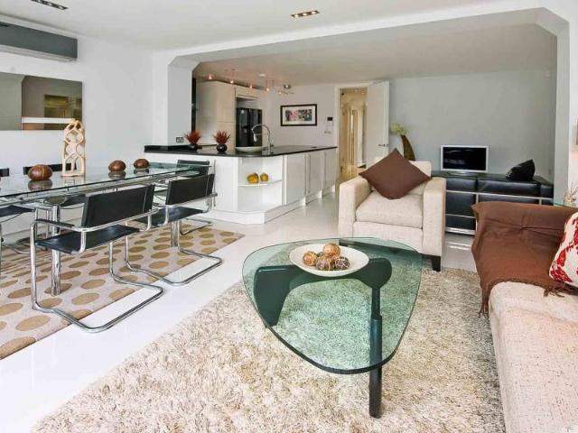 5 bedroom terraced house to rent