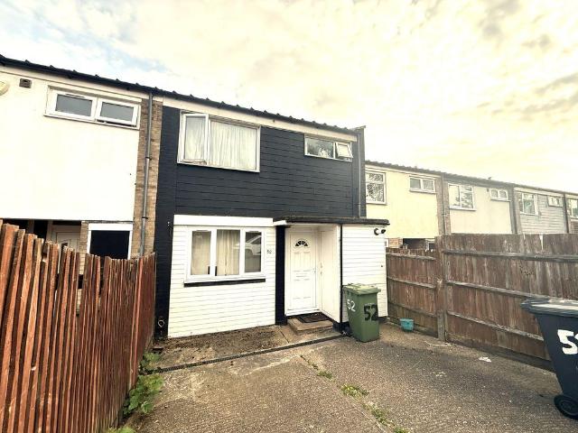 5 bedroom terraced house to rent