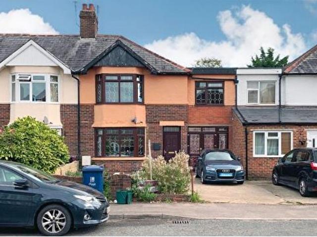 5 Bedroom Terraced House To Rent In Cricket Road, Oxford, OX4