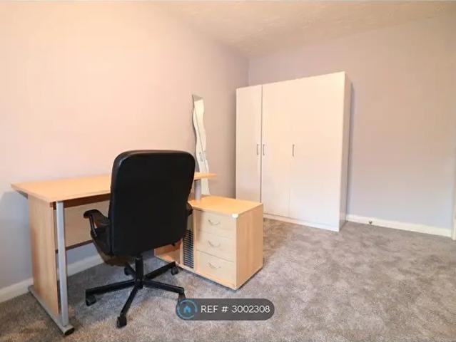5 Bedroom Terraced House To Rent In Perchfoot Close, Coventry, CV1