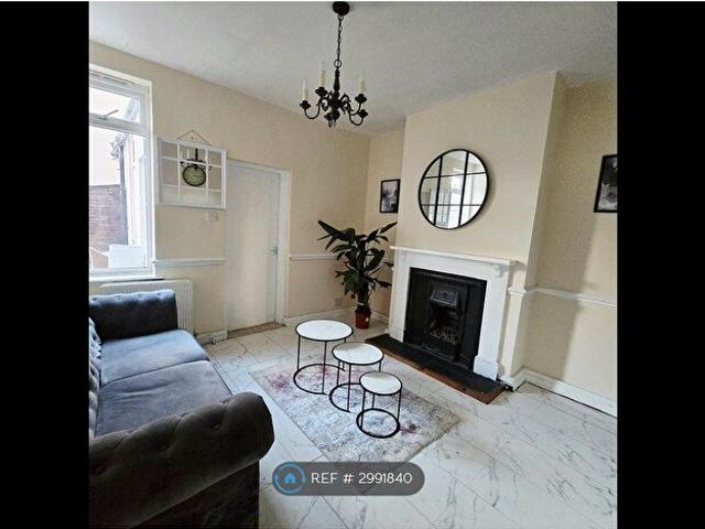 5 Bedroom Terraced House To Rent In St. Leonards Road, Northampton, NN4