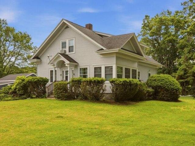 5 bedroom, Tiverton RI 02878 105535232