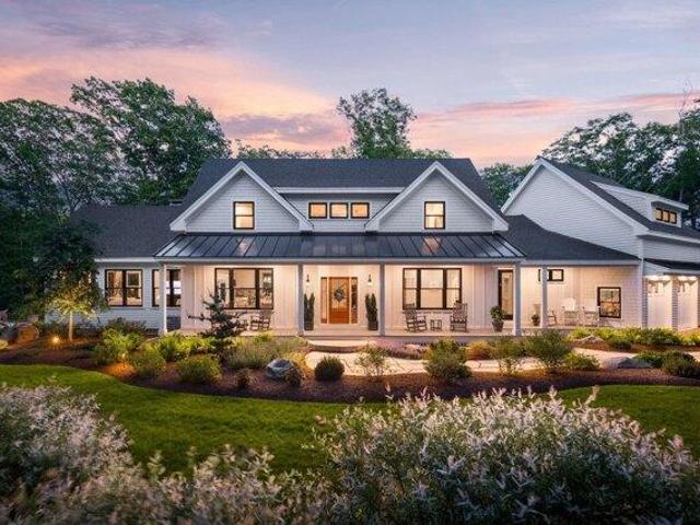 5 bedroom, York ME 03902 105588247