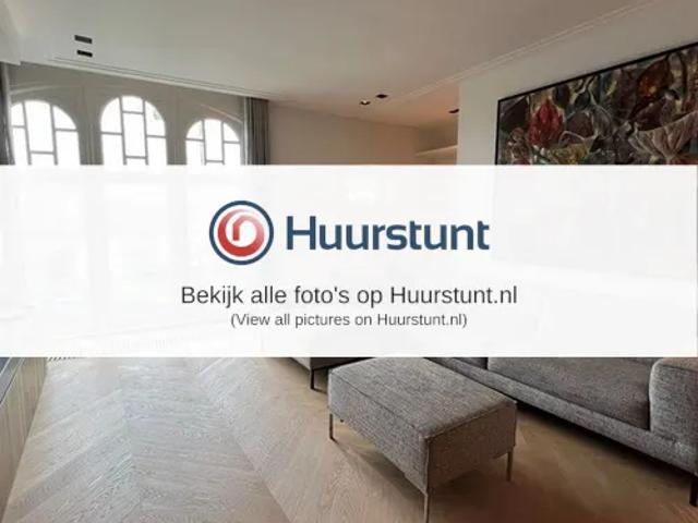 5 bedrooms Appartement Surface Area: 180m2