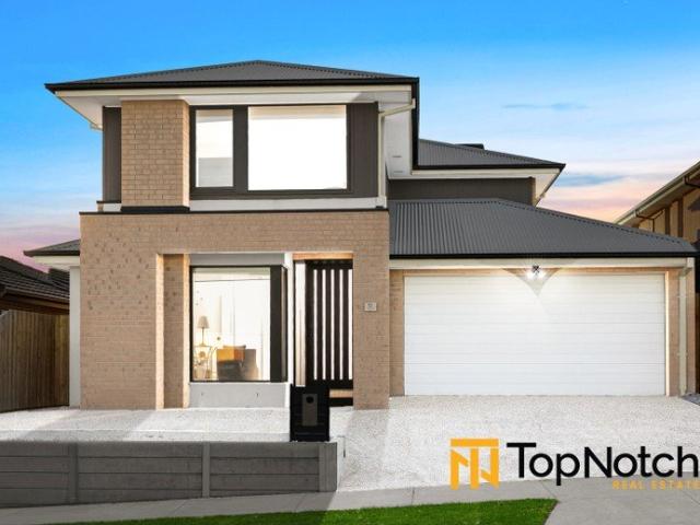 5 Bedrooms, Dual Kitchens, Double Storey Luxury This One Stands Out