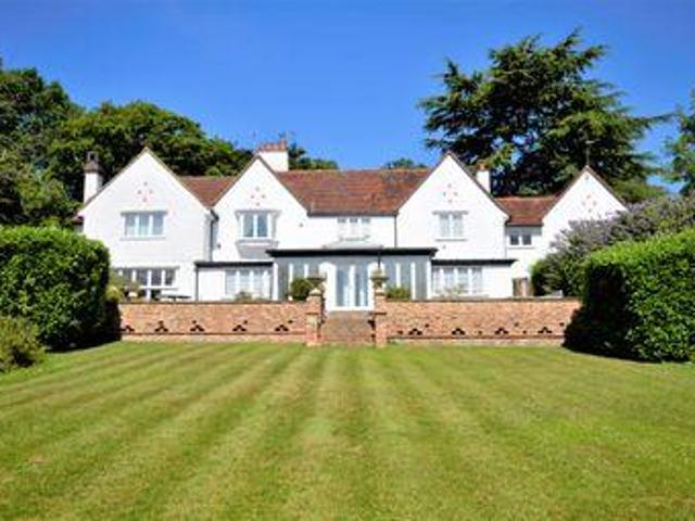 5 Bedrooms Detached house for rent in Watchet Lane, Little Kingshill, Great Missenden, Buckinghamshire HP16