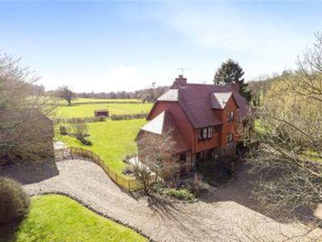 5 Bedrooms Detached house for sale in Newton Lane, Newton Valence, Alton, Hampshire GU34
