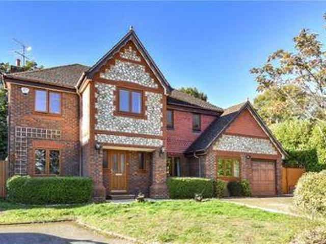 5 Bedrooms Detached house for sale in Braywick Road, Maidenhead, Berkshire SL6
