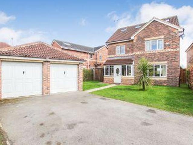 5 Bedrooms Detached house for sale in Chestnut Grove, Woodlesford LS26