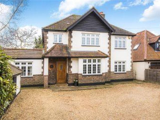 5 Bedrooms Detached house for sale in Crofton Road, Orpington BR6