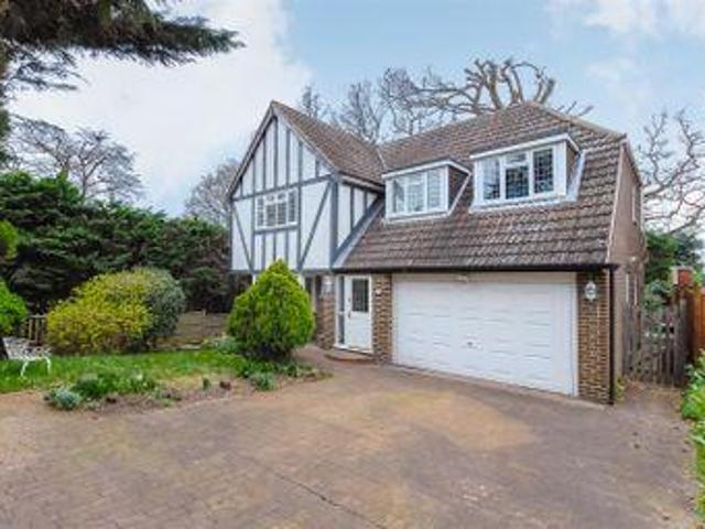 5 Bedrooms Detached house for sale in Ridgemount End, Chalfont St. Peter, Gerrards Cross SL9