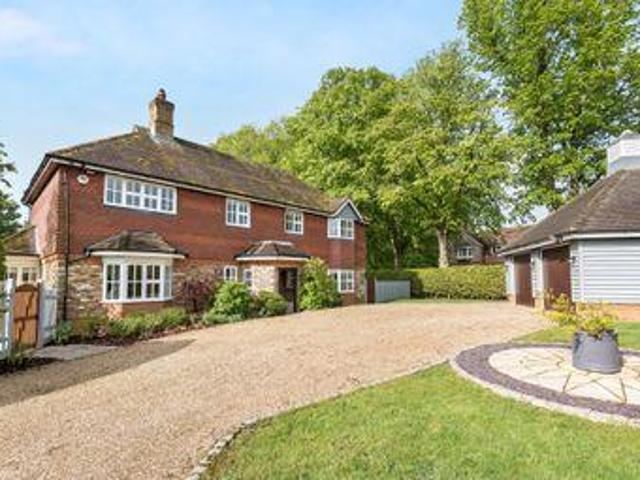 5 Bedrooms Detached house for sale in Rotherfield Peppard, Henley On Thames RG9