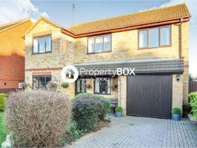 5 Bedrooms Detached house for sale in Stanley Avenue, Sheerness ME12