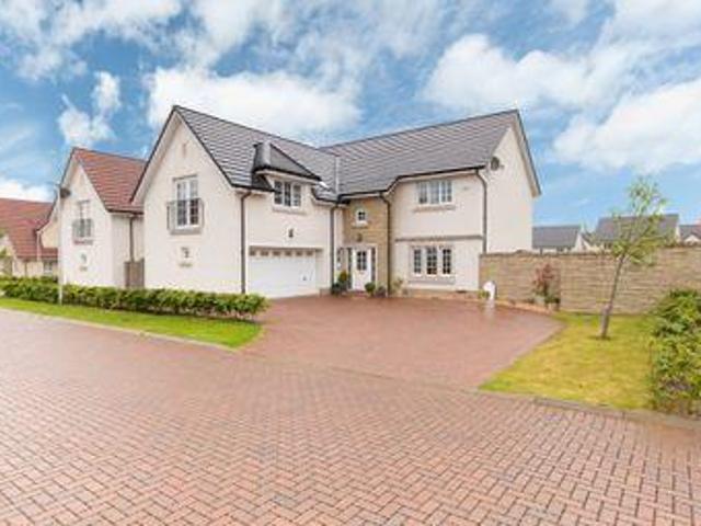 5 Bedrooms Detached house for sale in West Cairn View, Livingston, West Lothian EH54