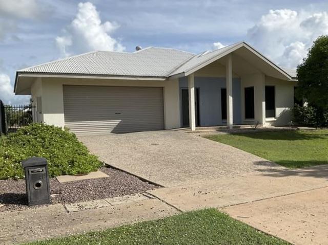 5 Bedrooms DHA lease!