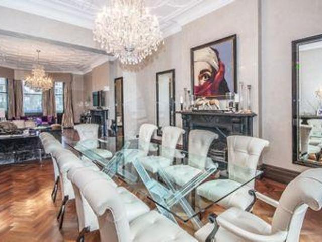 5 Bedrooms Flat for rent in Ennismore Gardens, Knightsbridge SW7