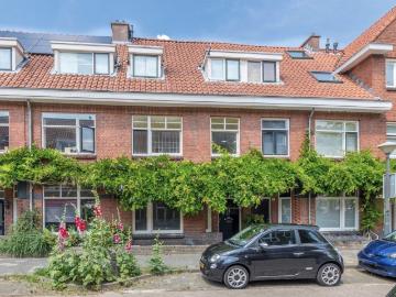 5 bedrooms Huurwoning Surface Area: 175m2