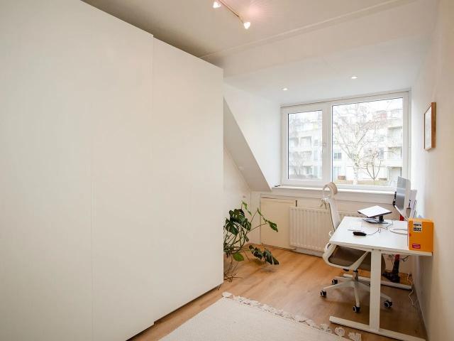 5 bedrooms Huurwoning Surface Area: 102m2