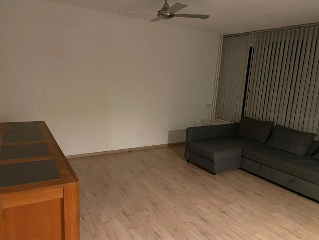 5 bedrooms Huurwoning Surface Area: 97m2