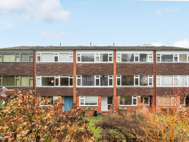 5 Bedrooms House end of terrace for Rent in Grassmount | Foxtons