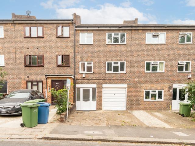 5 Bedrooms House for Rent in Upland Road, East Dulwich | Foxtons