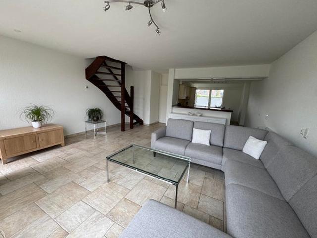 5 bedrooms House Surface Area: 150m2 Unfurnished