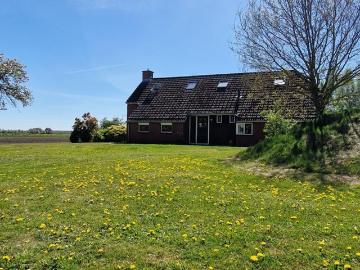 5 bedrooms House Surface Area: 188m2 Furnished Available from: 2026 08 03