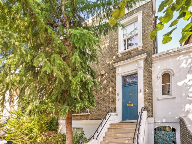 5 Bedrooms House semi detached for Rent in Belsize Road | Foxtons