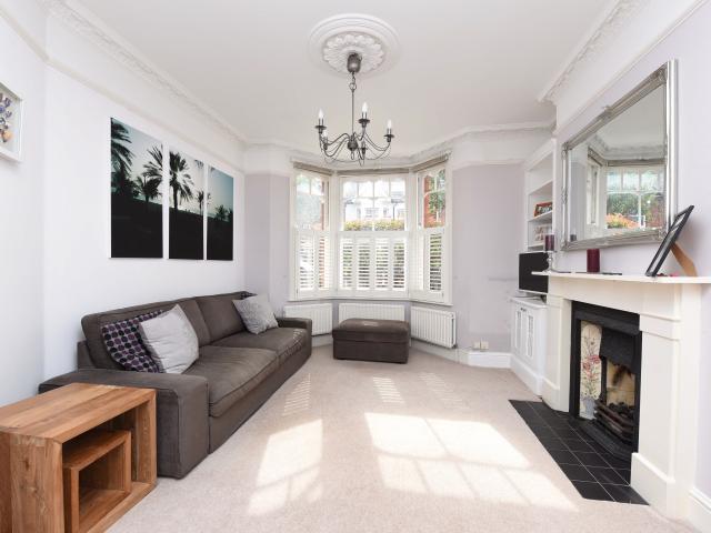 5 Bedrooms House semi detached for Rent in Engadine Street, London, SW18 5DT | Foxtons