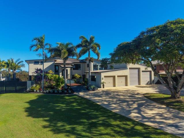 5 Bedrooms Plus | Multiple Living Areas | Huge Garaging | 2000m² Block!