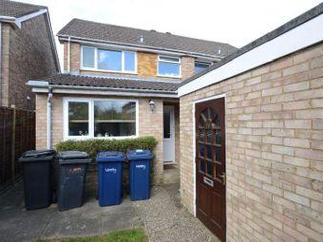 5 Bedrooms Semi detached house for rent in Whitmore Green, Farnham GU9