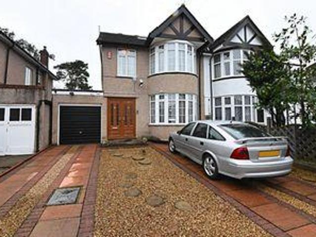 5 Bedrooms Semi detached house for sale in Elmgate Gardens, Edgware HA8