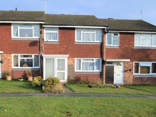 5 Bedrooms Terraced house for rent in Barrie Road, Farnham GU9