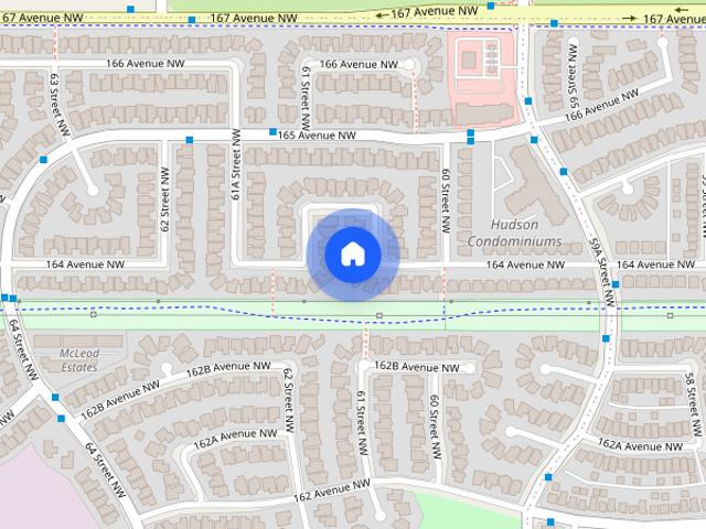 5 bedrooms 3.5 bath single house with double attached garage in Matt Berry
