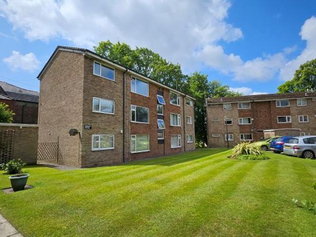 5 Berkley House, Westgate Avenue, Bolton BL1, 2 bed flat to rent, £750 pcm | PrimeLocation