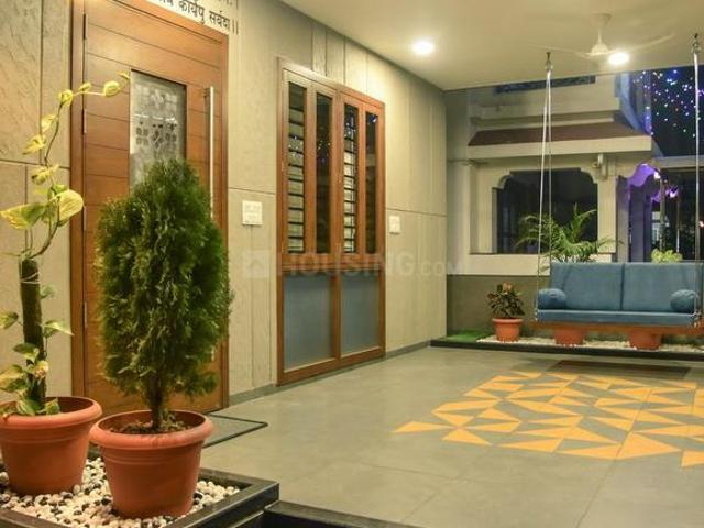 5 BHK Villa in Thaltej for resale Ahmedabad. The reference number is 19804284