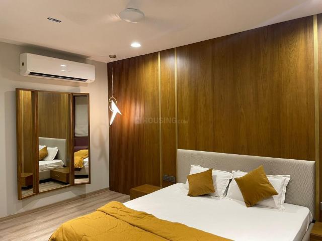 5 BHK Villa in Thaltej for resale Ahmedabad. The reference number is 20430014