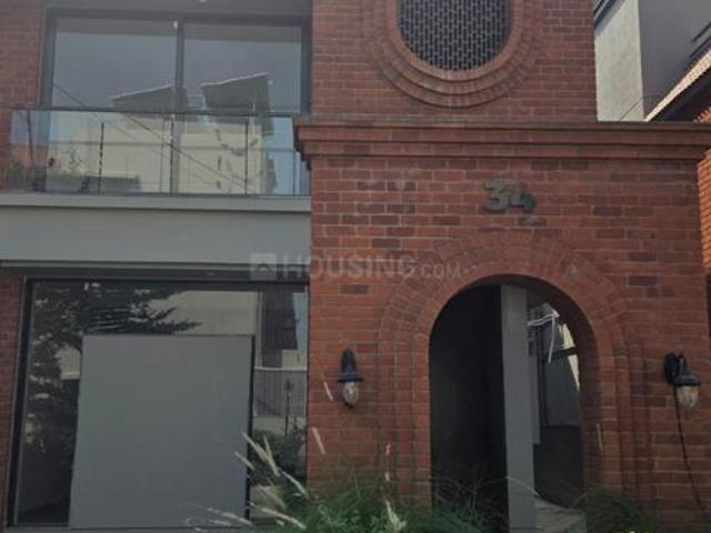 5 BHK Villa in Undera for resale Vadodara. The reference number is 21275006