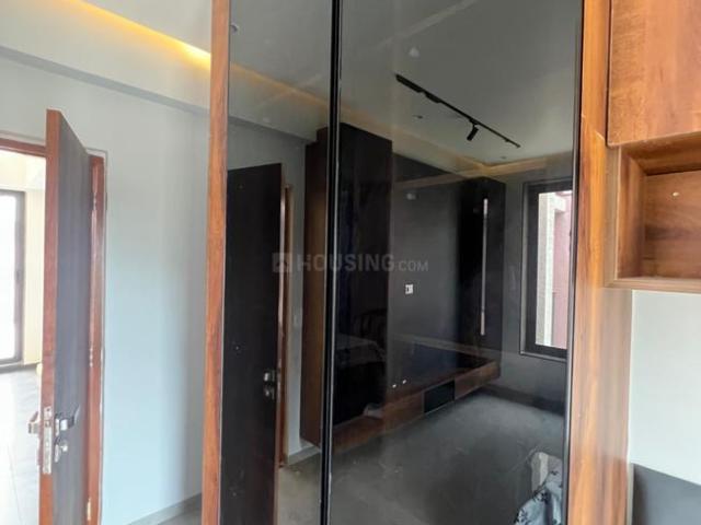 5 BHK Villa in Vaishno Devi Circle for resale Ahmedabad. The reference number is 19469496