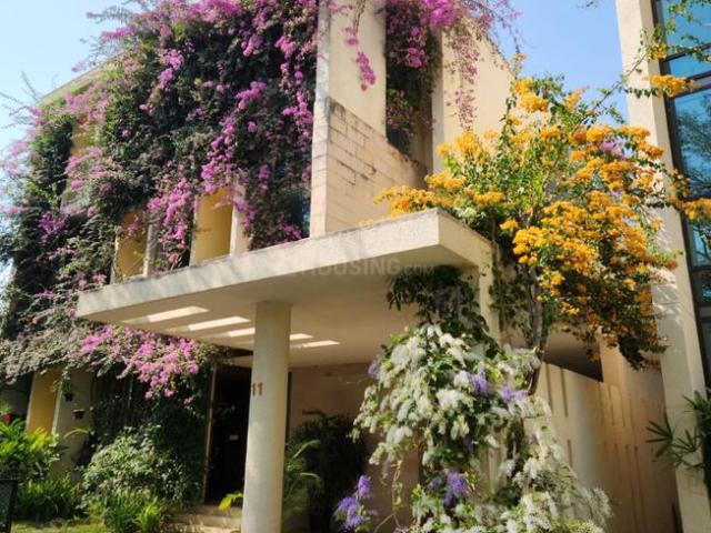 5 BHK Villa in Whitefield for resale Bengaluru. The reference number is 20632158