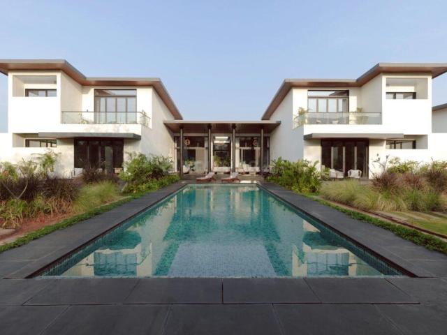 5 BHK Villa in Zirad for resale Alibag. The reference number is 18196576