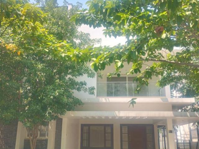 5 BHK Villa in Sikanderguda for resale Hyderabad. The reference number is 21205874