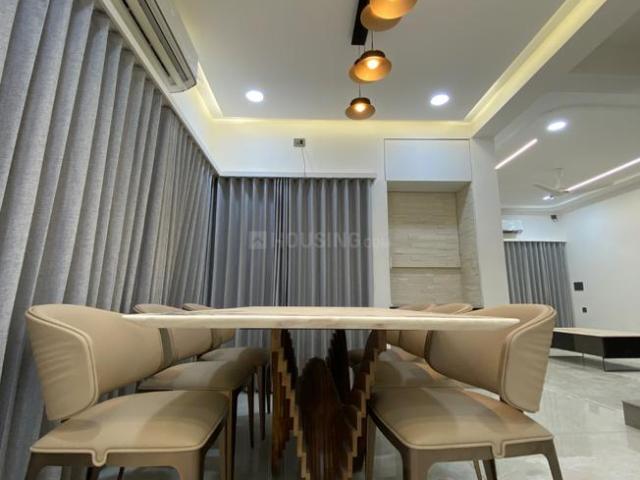 5 BHK Villa in Bopal for resale Ahmedabad. The reference number is 21174295