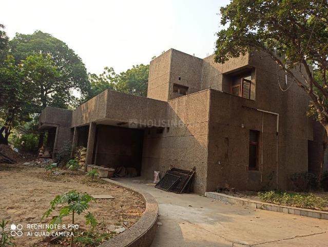 5 BHK Villa in Chirag Dilli for resale New Delhi. The reference number is 7631884